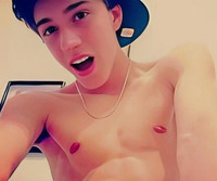 Offer Horny Twink BF s1